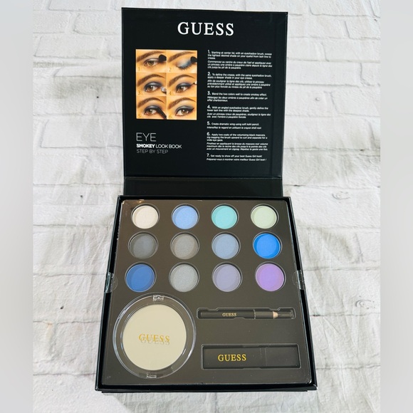 Guess Eye Smokey Look Book NWT - Picture 3 of 10